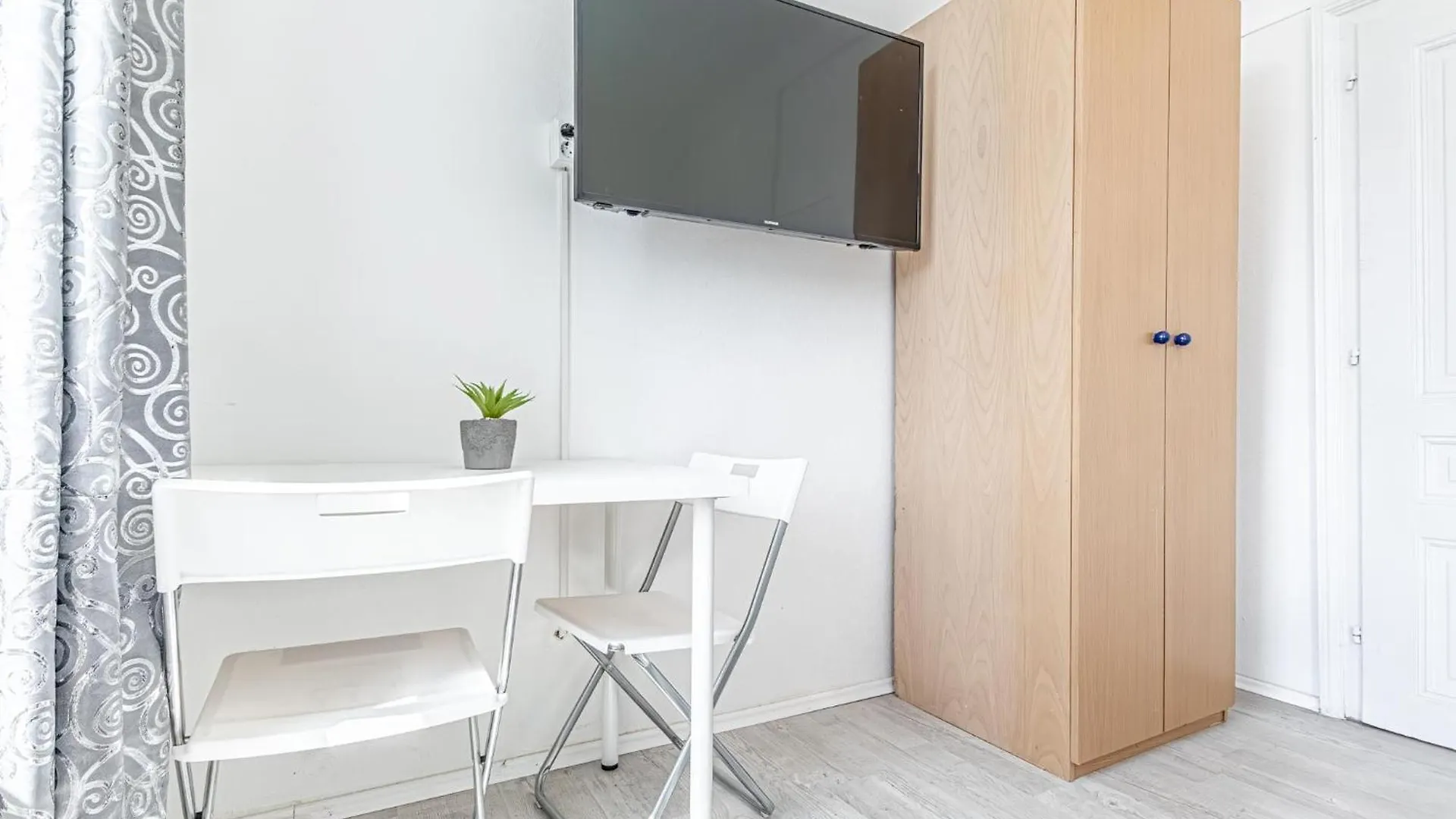 City Central Garden Vibes 3Br In Vienna Apartment